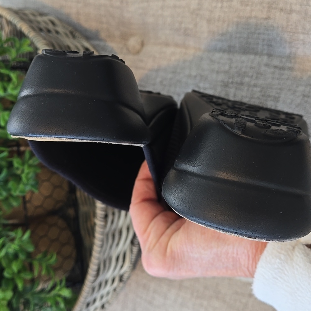 Fly Flot Black Clogs - Picture 12 of 12